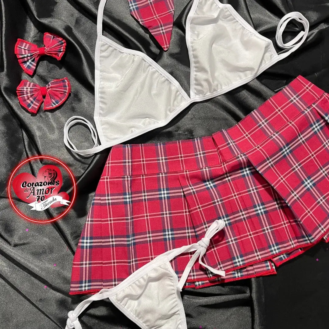 Diseño de colegiala de6