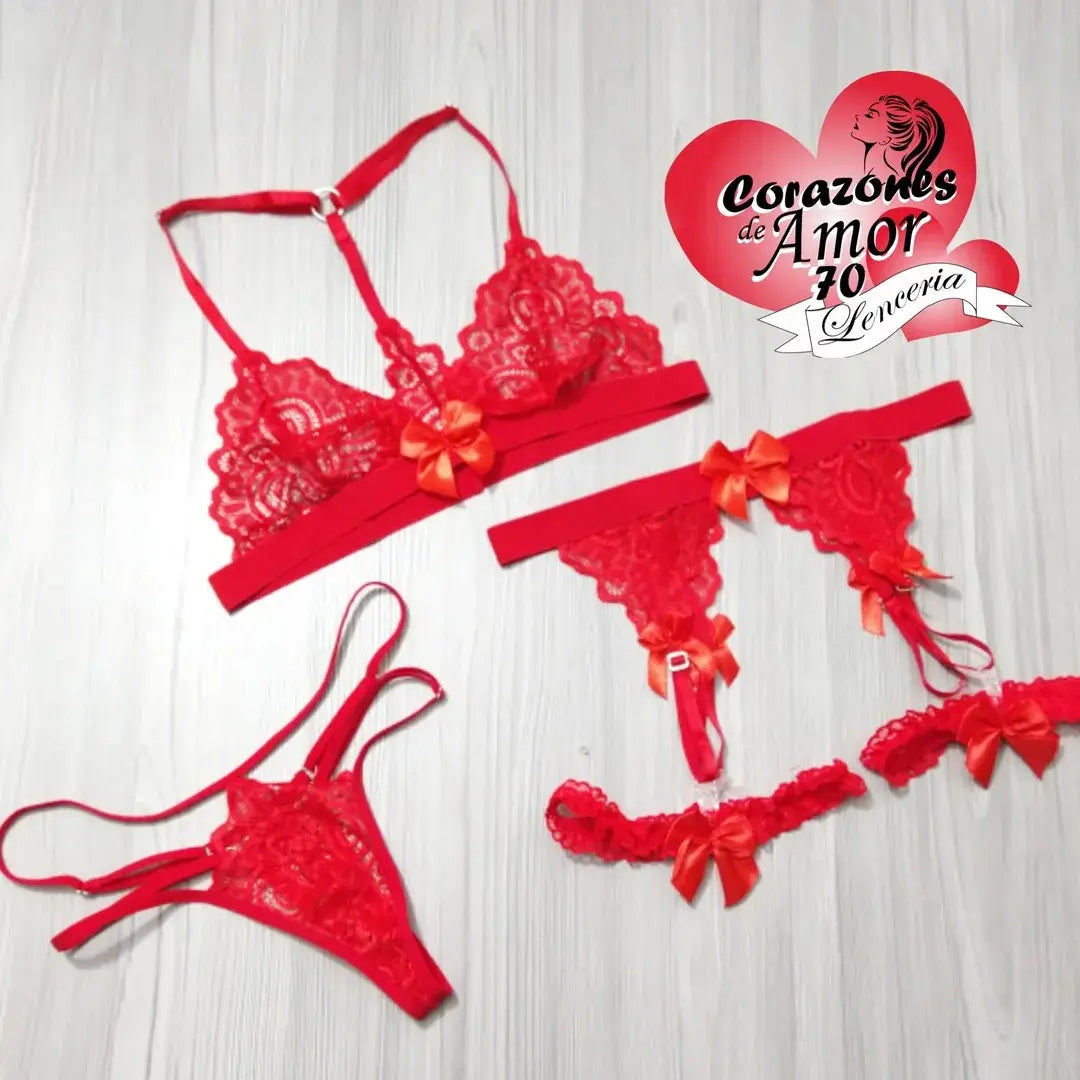 Diseño de lencería de encaje con ligueros