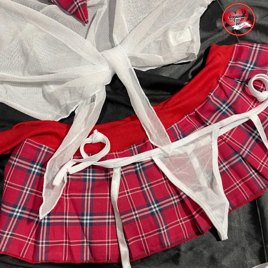 Diseño de colegiala oferta de78