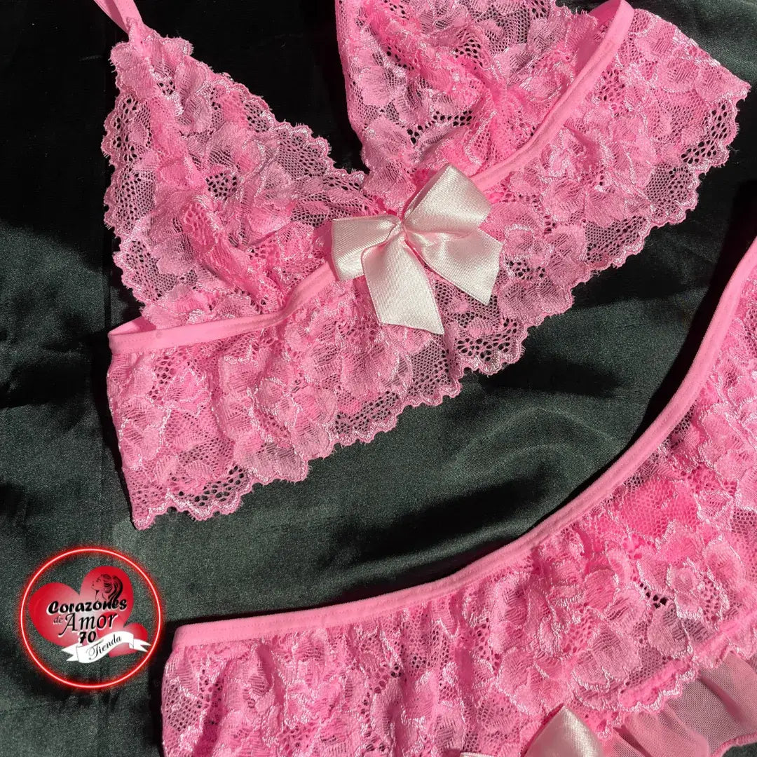 Conjunto de lenceria rosa