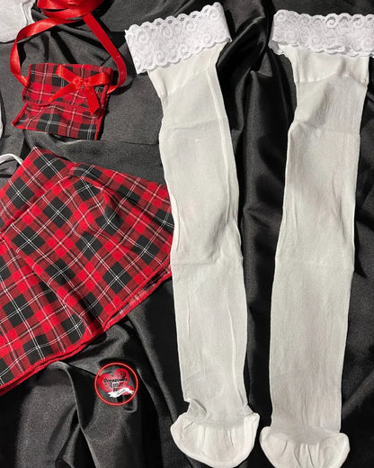 Diseño de colegiala clásico con medias